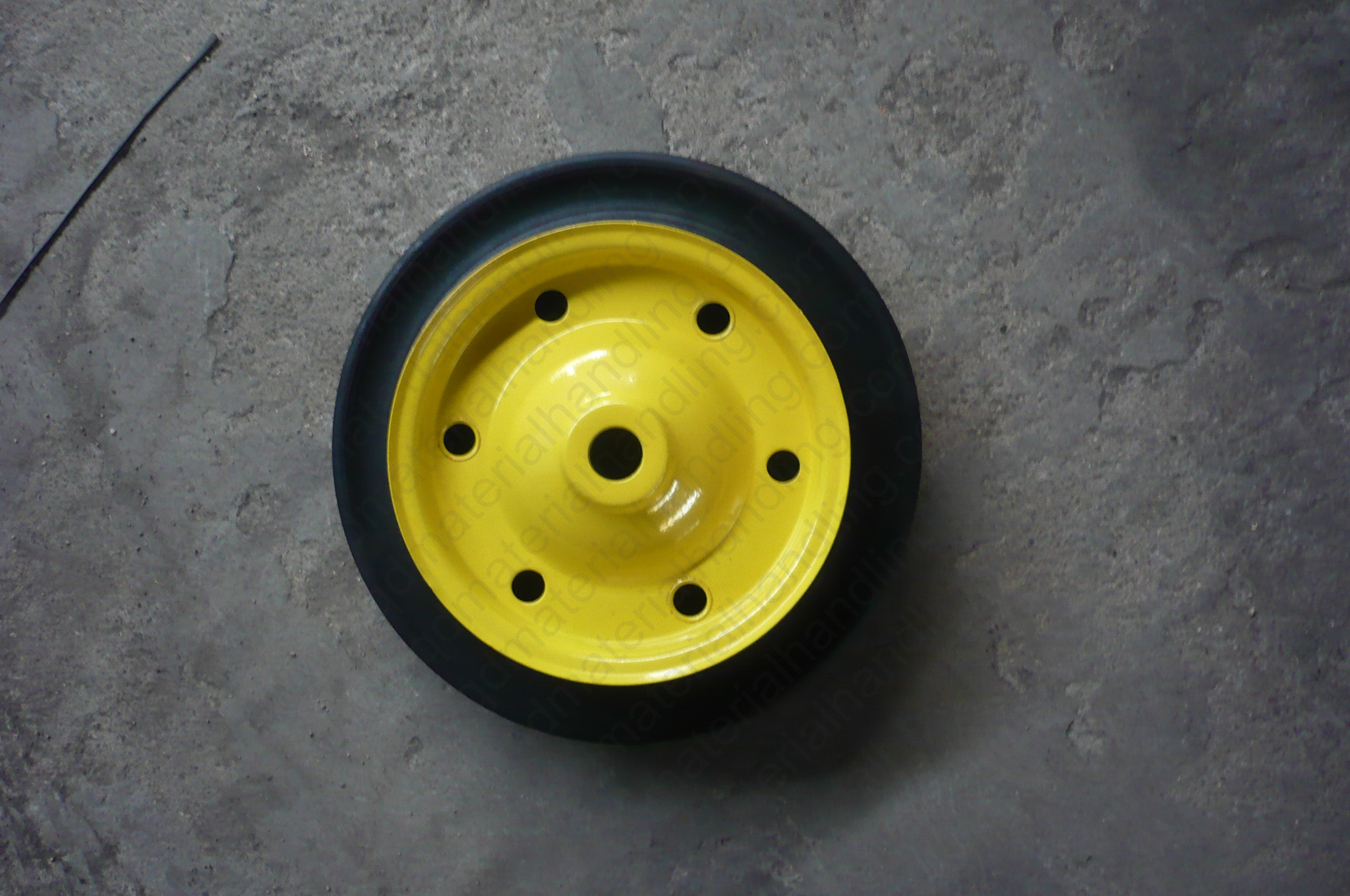 Durable Solid Rubber Wheel South Africa Wheelbarrow WB3800Africa